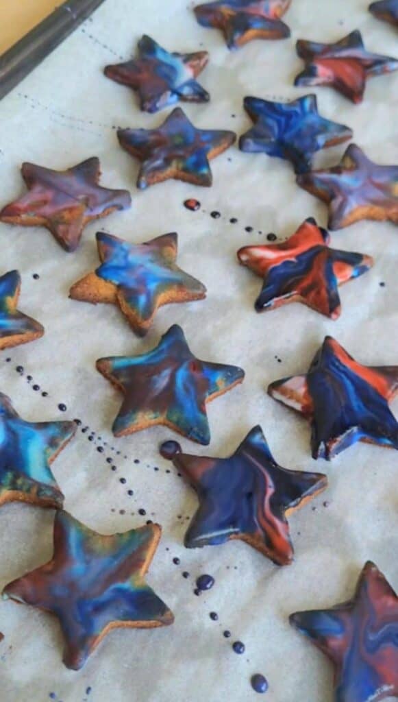 pan of red white blue dog cookies