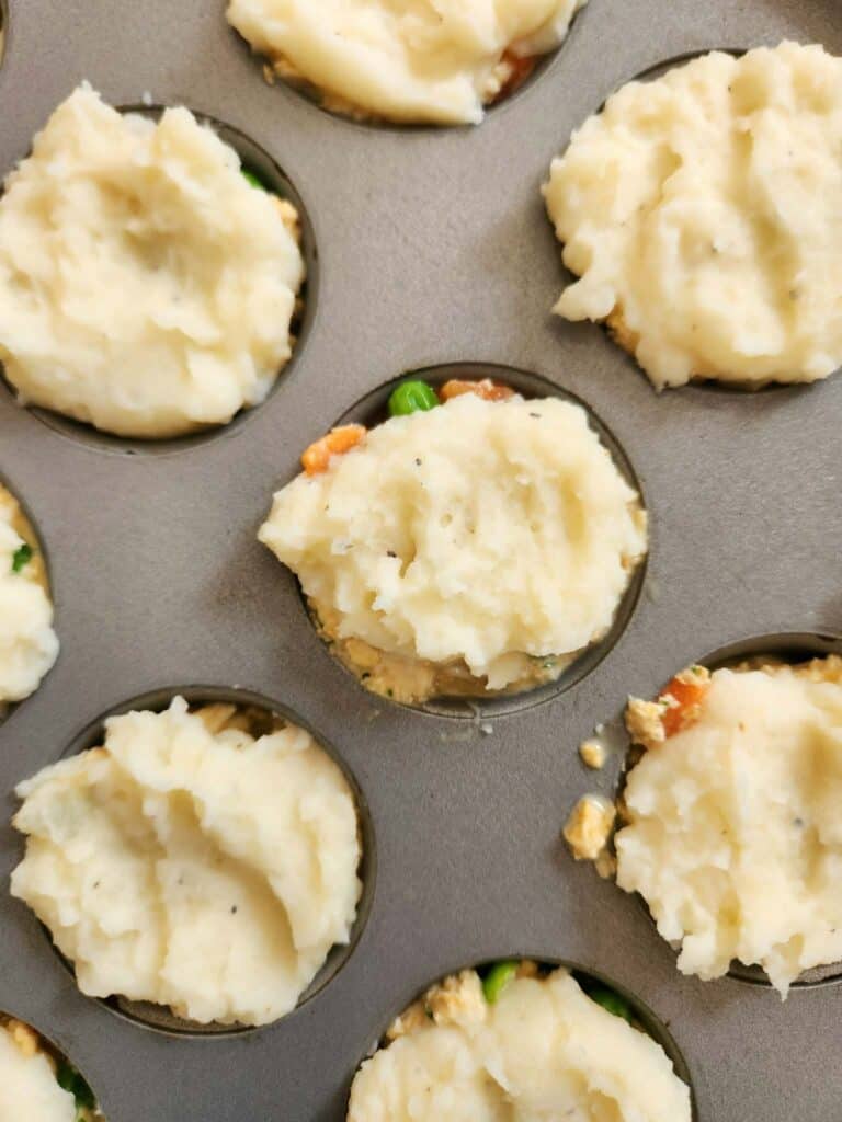 Make soft, dog-friendly Mini Turkey Pot Pie Bites using leftover turkey, veggies, and oat flour. Easy, tasty, and the perfect holiday treat for your pup.