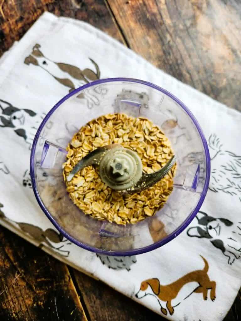 rolled oats in a food processor